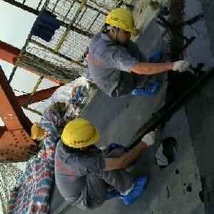 开云官方站官网·开云登陆入口-开云(中国)员工在做复合润滑涂层